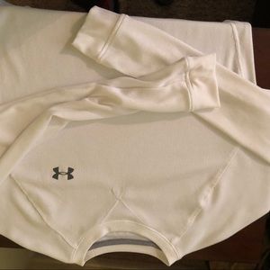 Men Under armour shirt